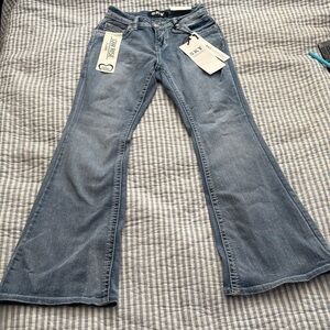 Sky Women's Flare Jeans in Classic Blue